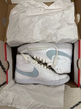 Nike Blazer Mid ‘77 Celestine Blue